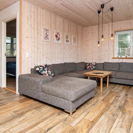 10 Person Holiday Home In Glesborg 외부 사진