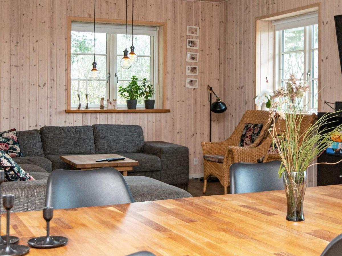 10 Person Holiday Home In Glesborg 외부 사진