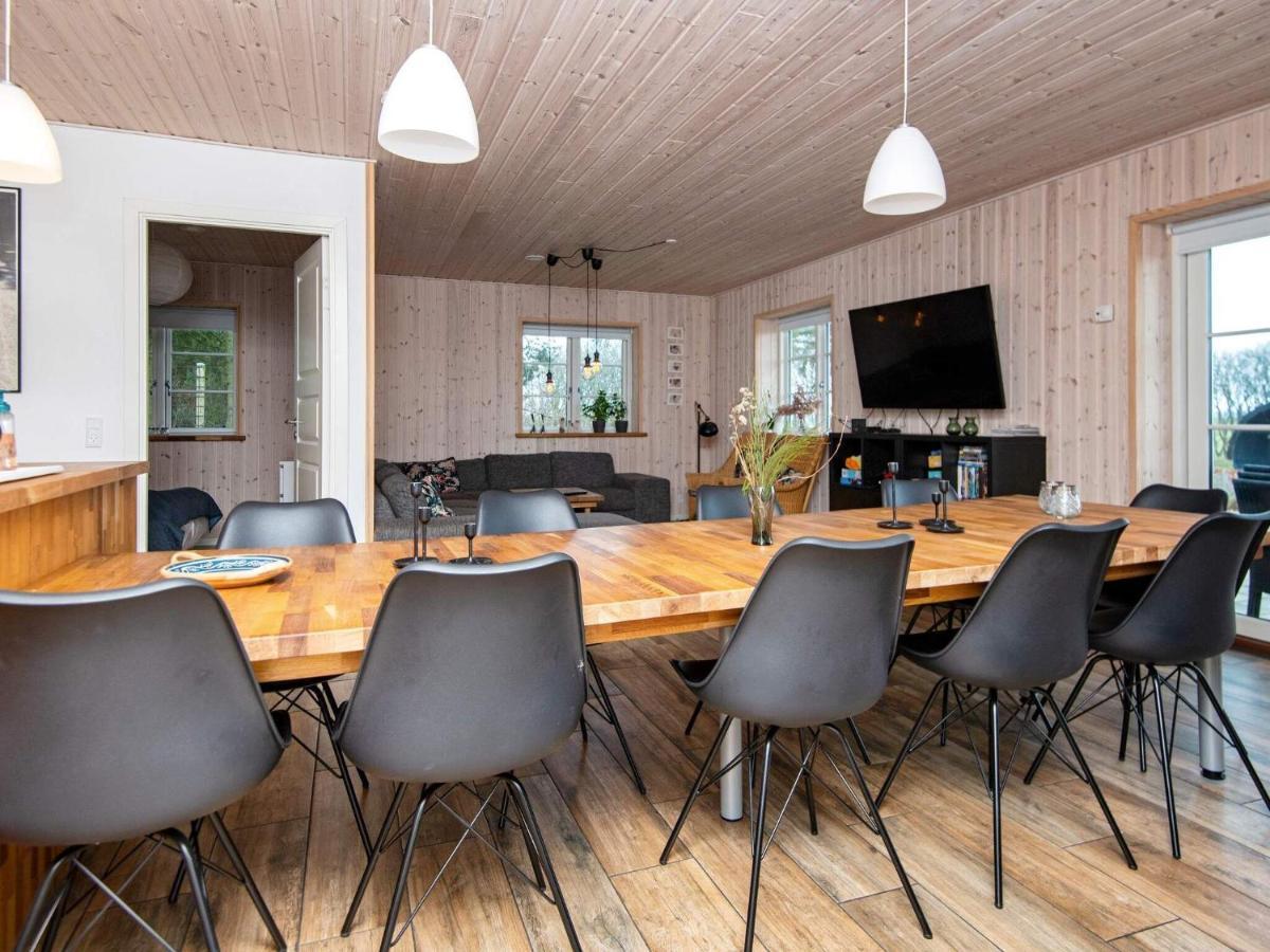 10 Person Holiday Home In Glesborg 외부 사진