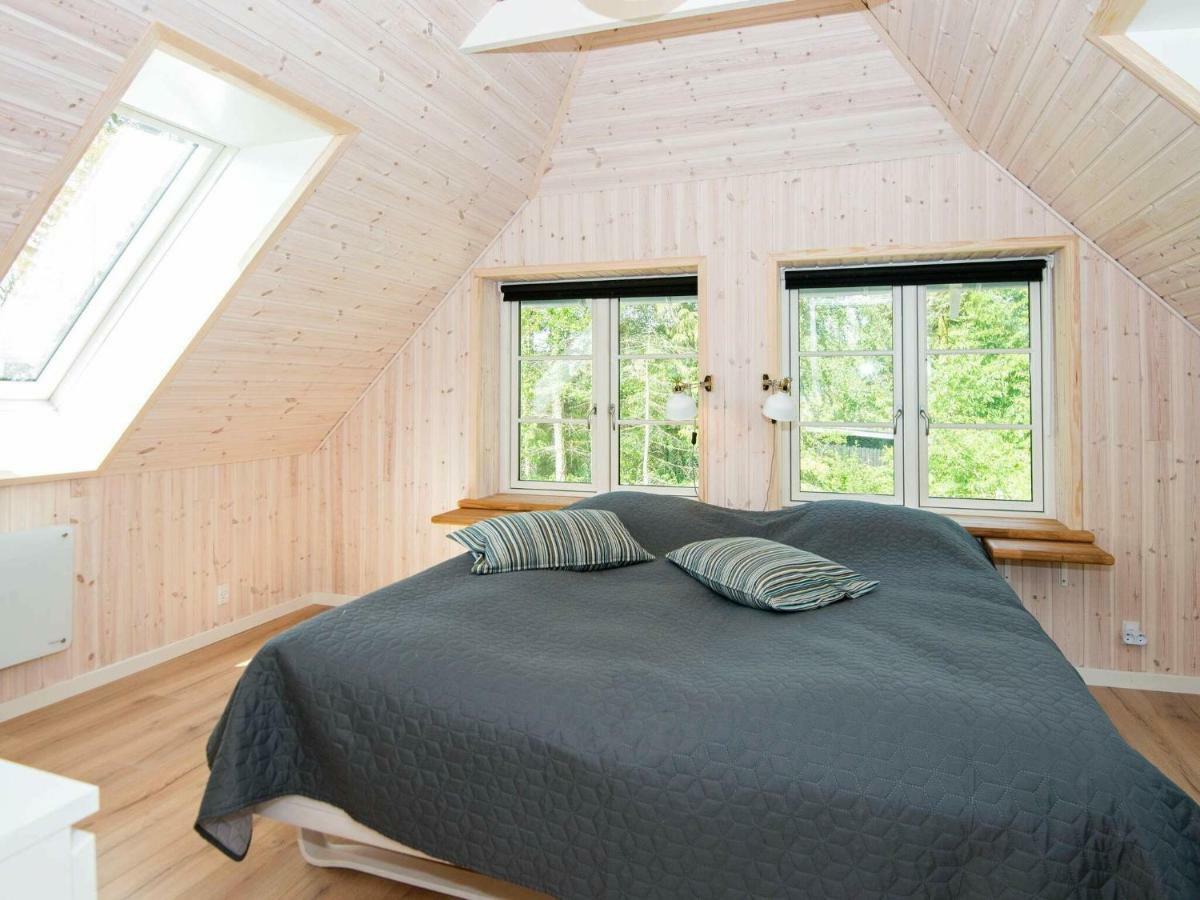 10 Person Holiday Home In Glesborg 외부 사진